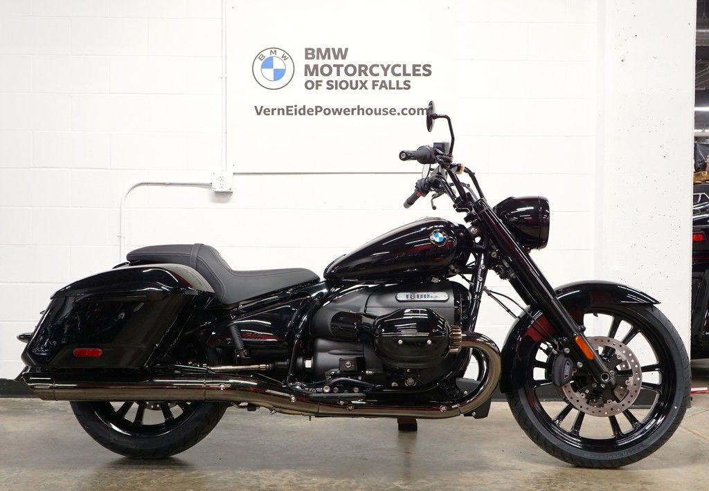 2024 BMW R 18 Roctane Black Storm Metallic Parallel Twin 1802
