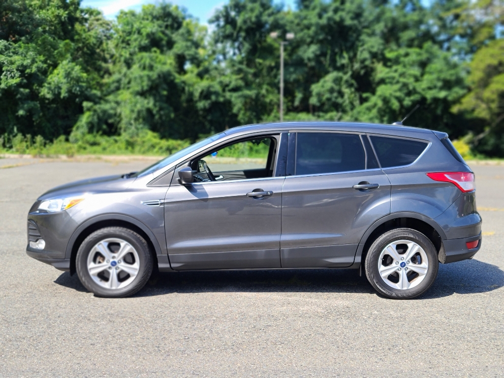 2015 Ford Escape SE 2