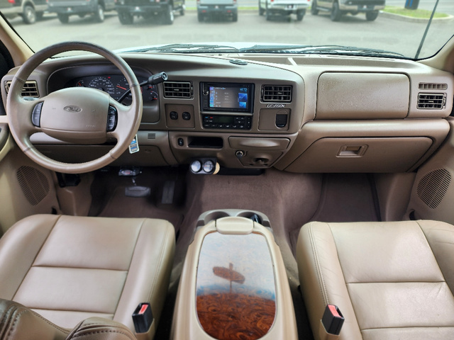 2002 Ford Excursion Limited 17