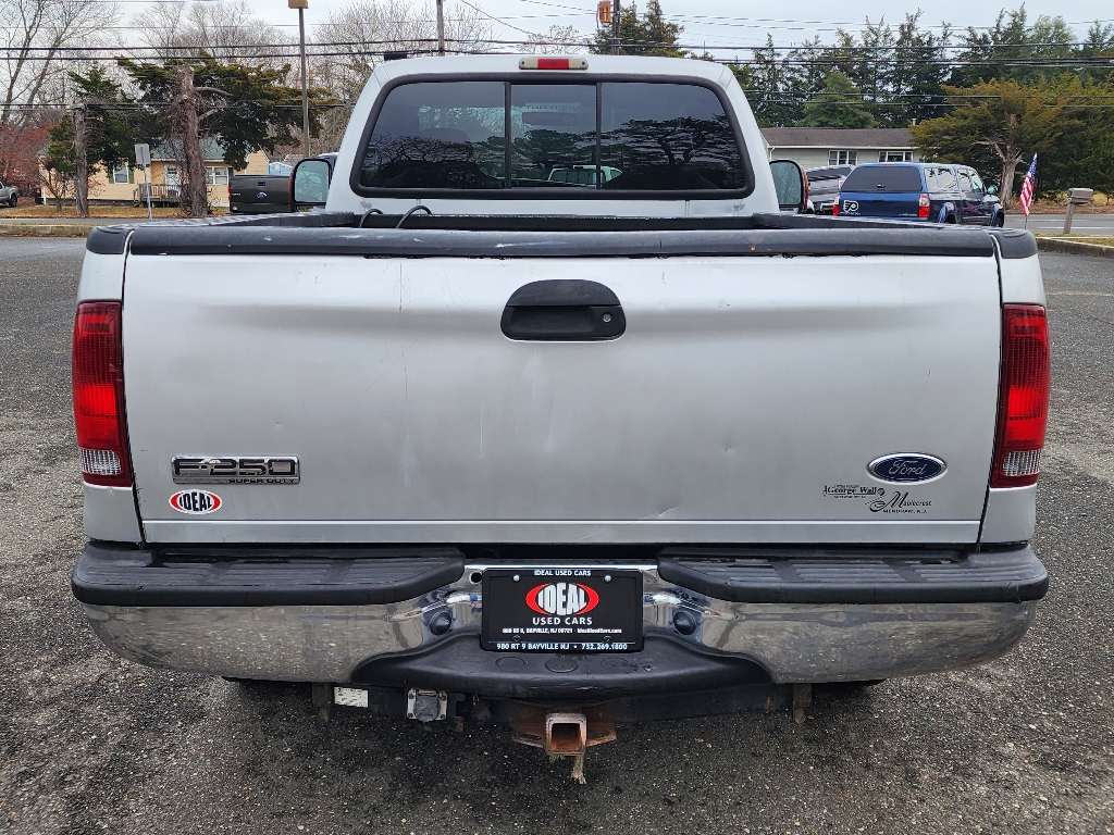 2006 Ford F-250 Super Duty XLT 4