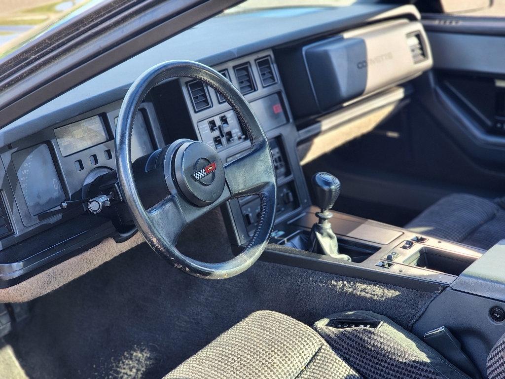 1985 Chevrolet Corvette  15