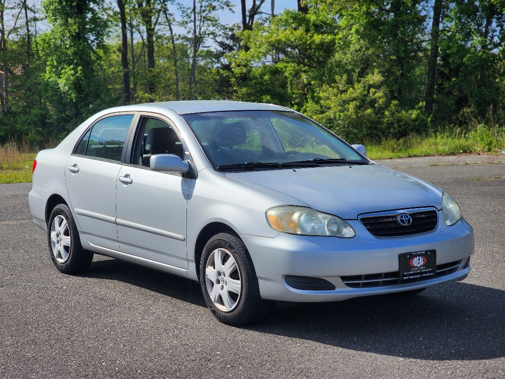 2005 Toyota Corolla LE 2