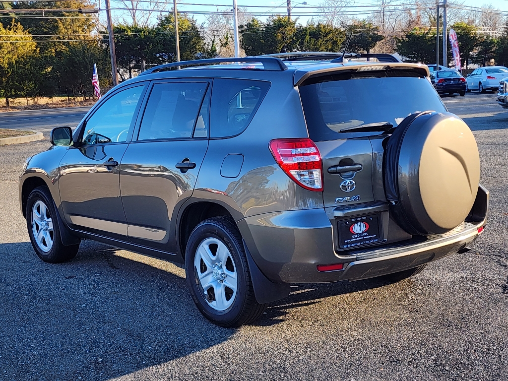 2011 Toyota RAV4  5