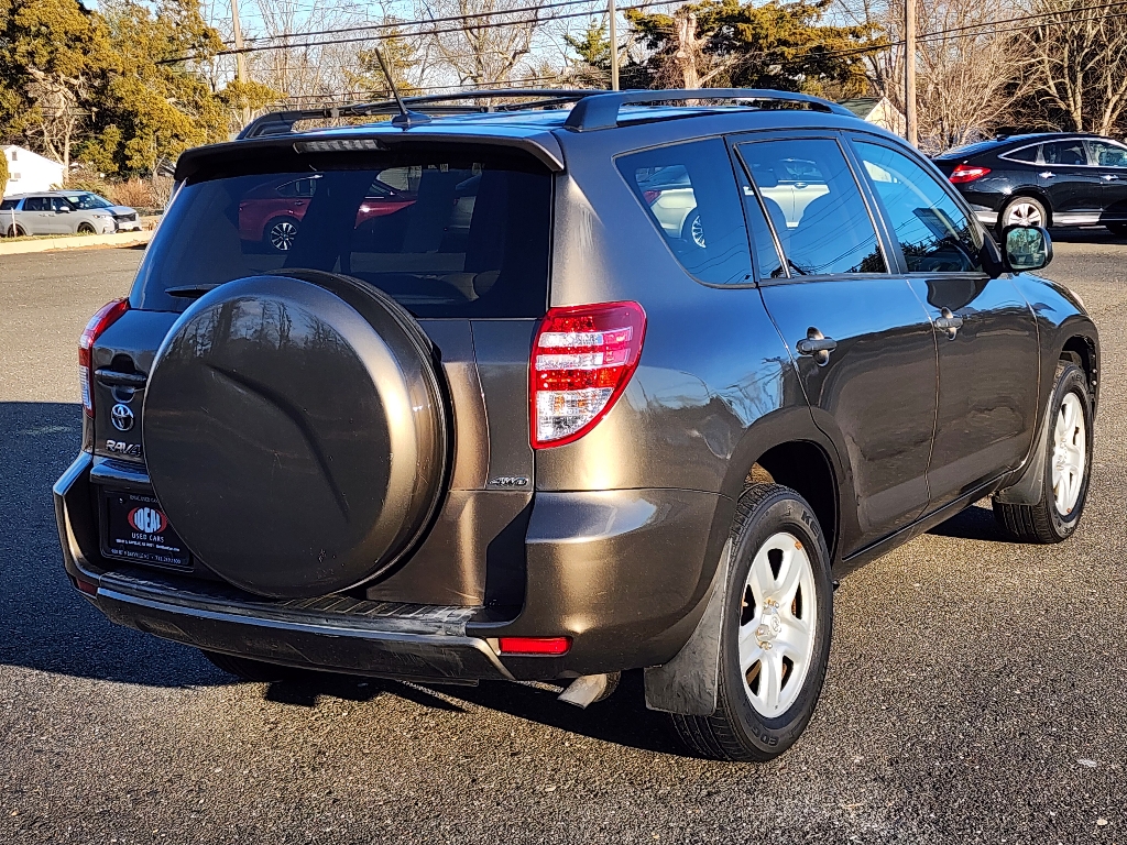 2011 Toyota RAV4  6