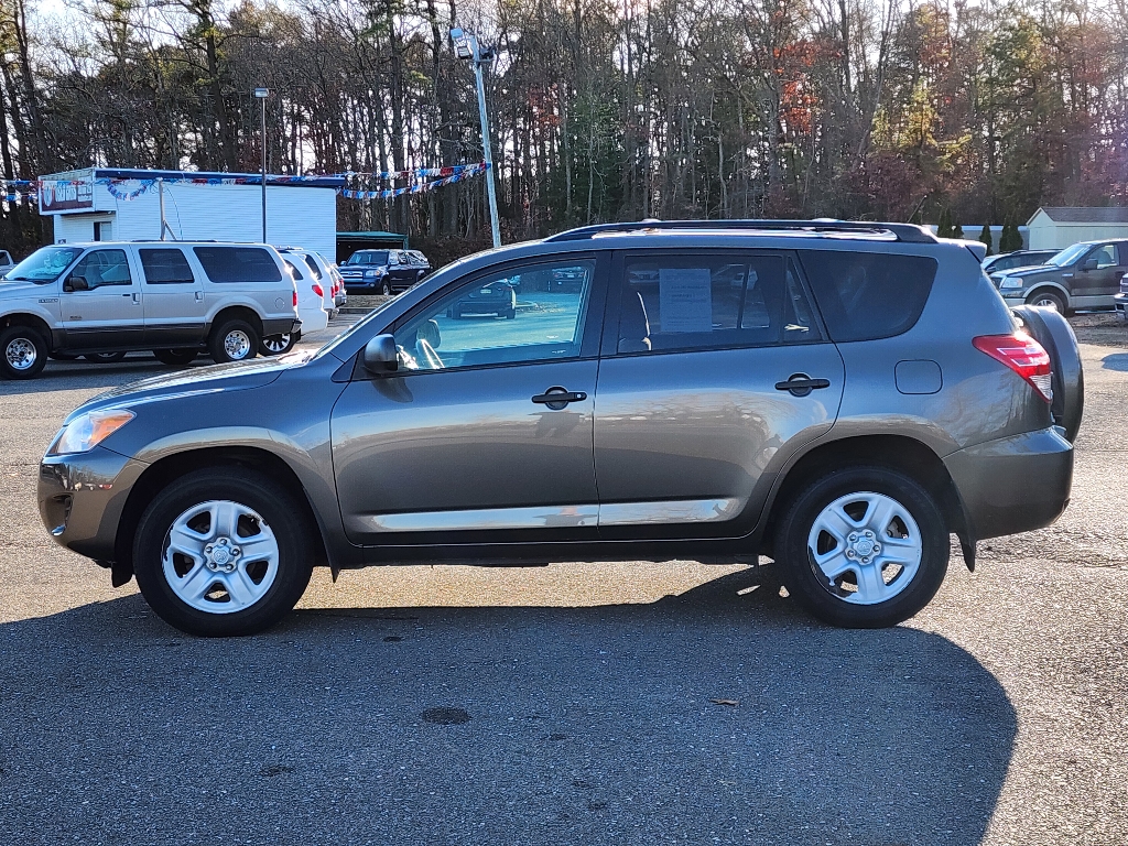 2011 Toyota RAV4  7