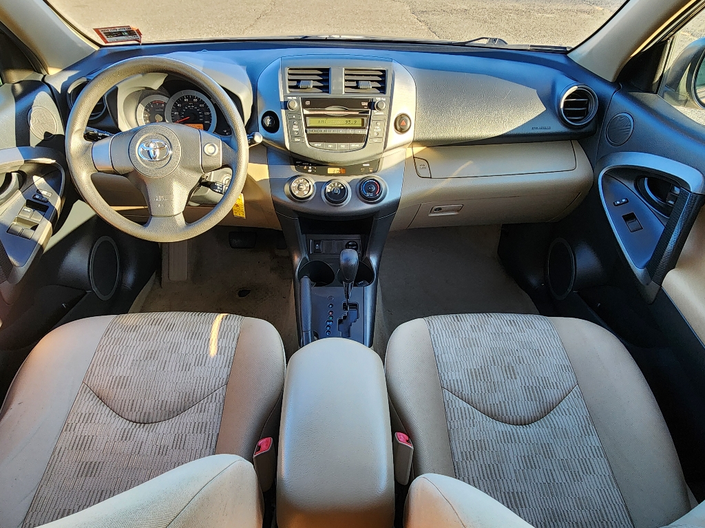 2011 Toyota RAV4  15