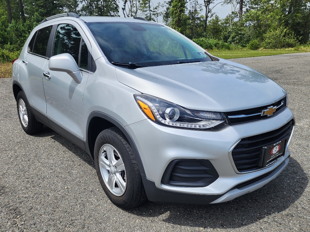 2019 Chevrolet Trax LT 2