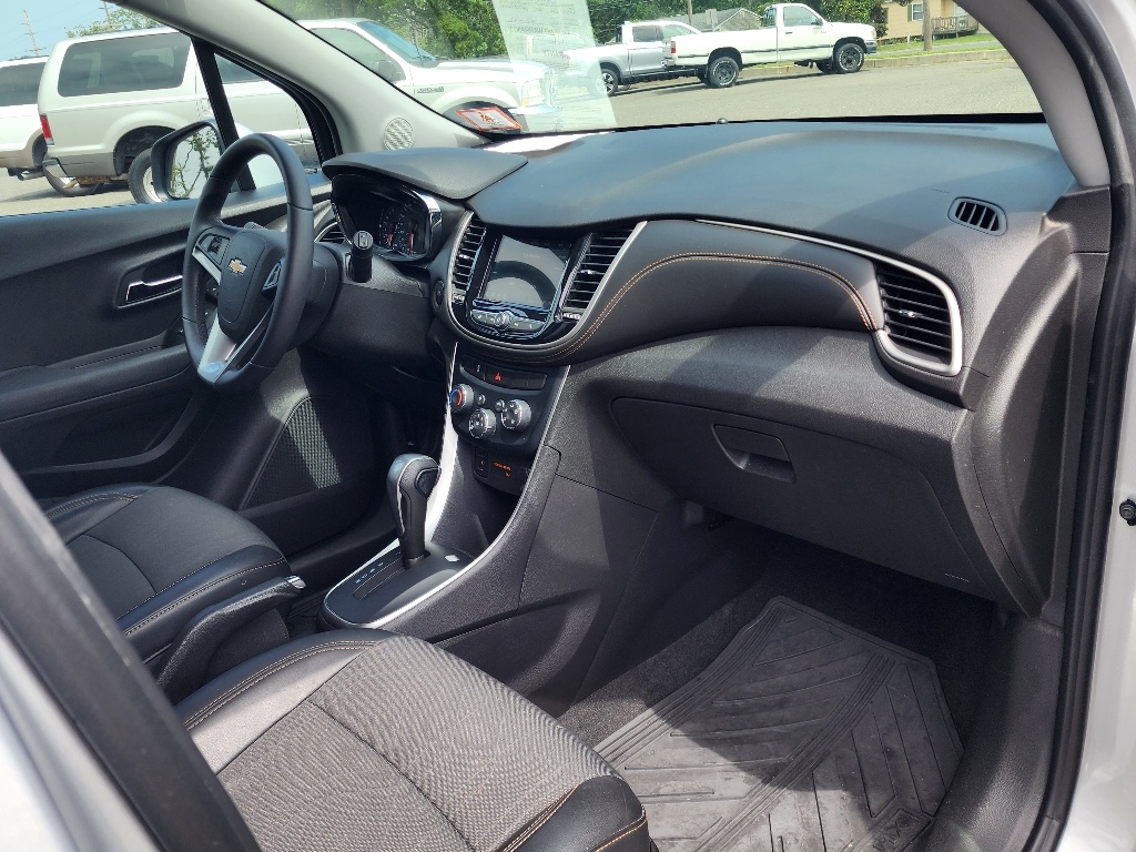 2019 Chevrolet Trax LT 12