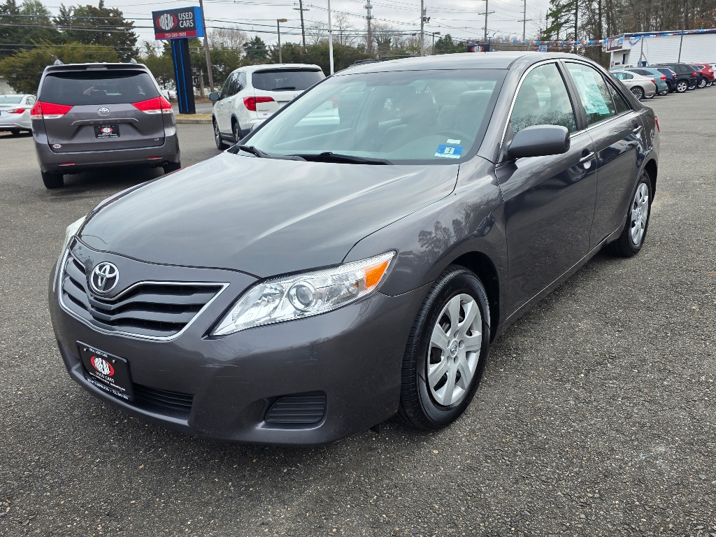 2011 Toyota Camry LE