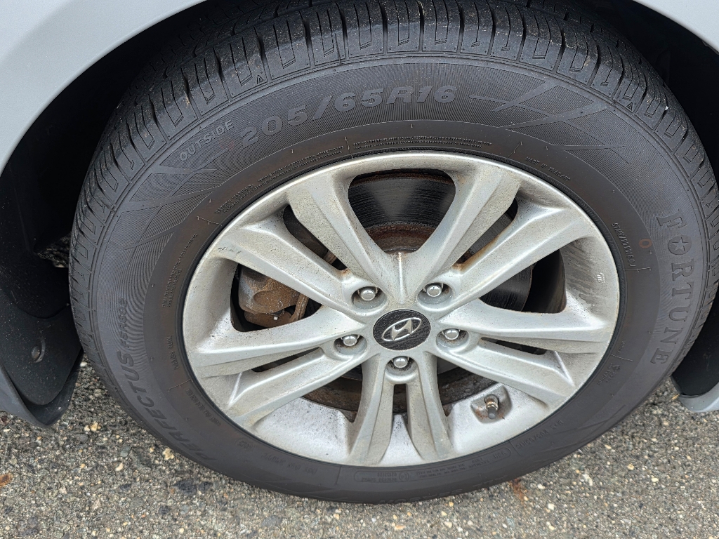 2013 Hyundai Sonata GLS photo