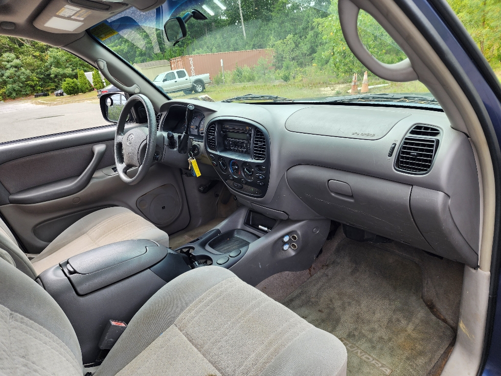 2004 Toyota Tundra SR5 11