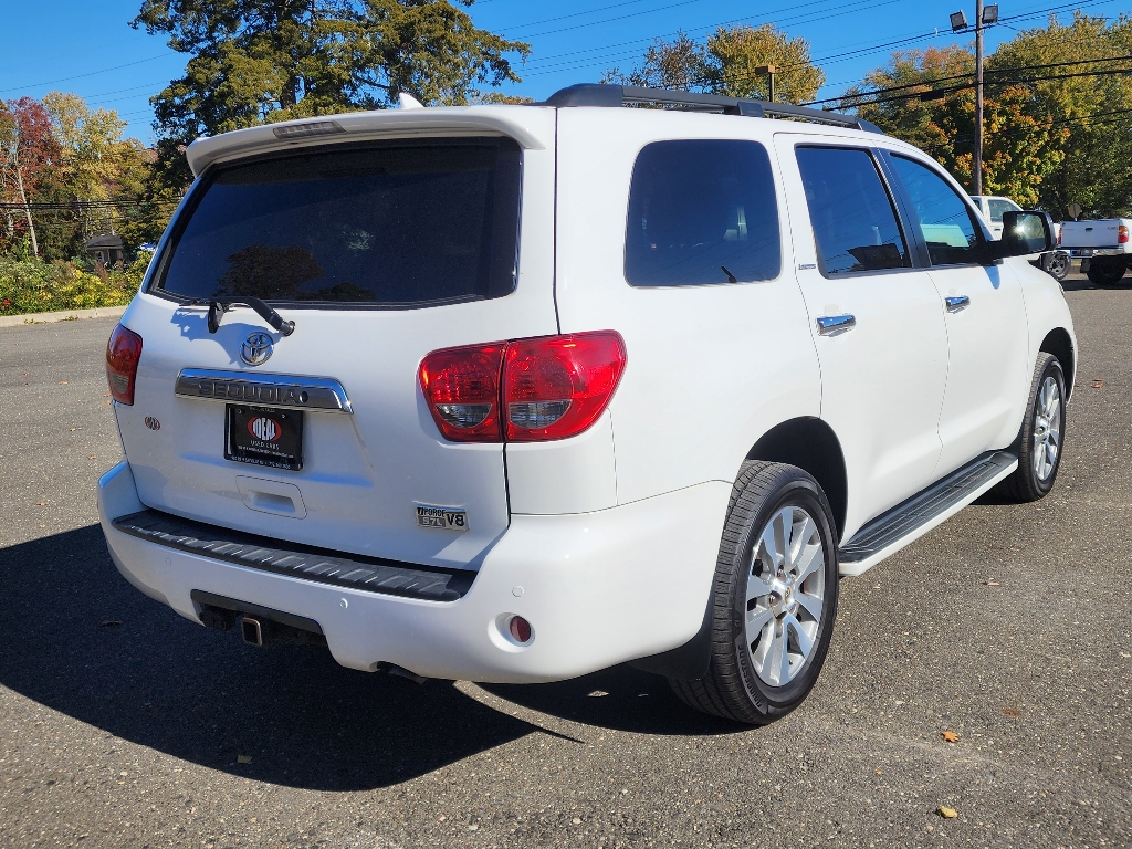 2016 Toyota Sequoia Limited 5