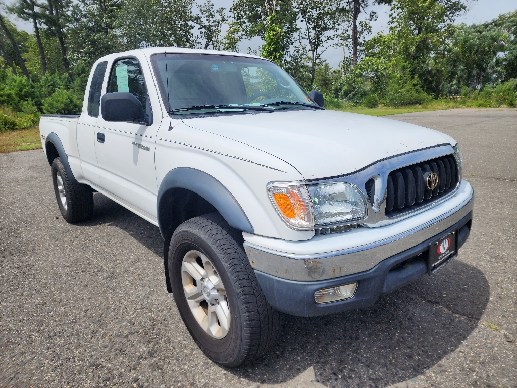 2004 Toyota Tacoma PreRunner V6 2