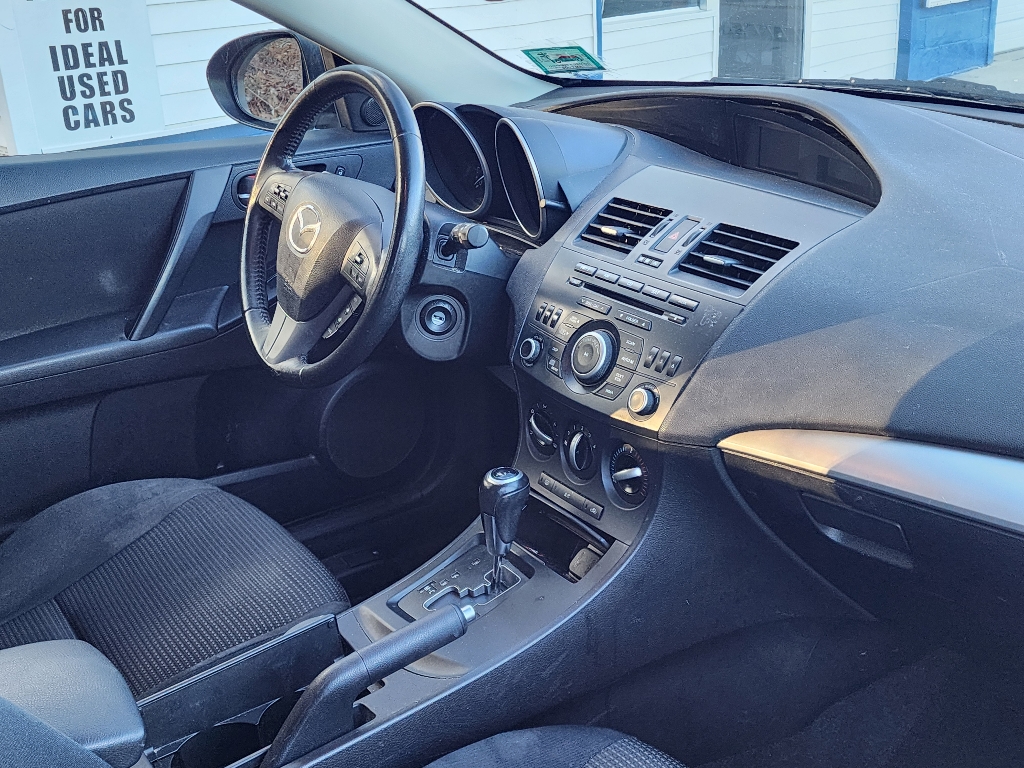 2012 Mazda Mazda3 i Touring 4