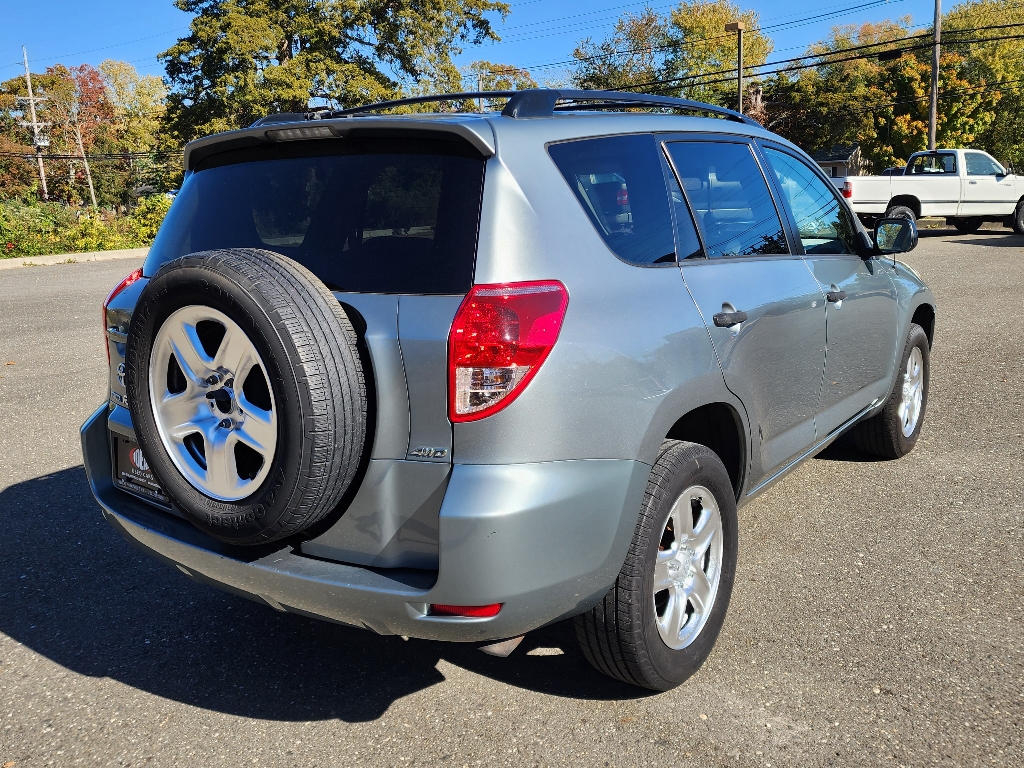 2007 Toyota RAV4  6