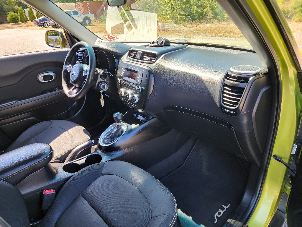 2014 Kia Soul + 11