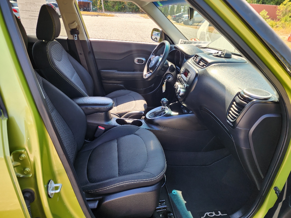 2014 Kia Soul + 12