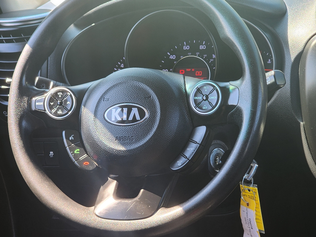 2014 Kia Soul + 17