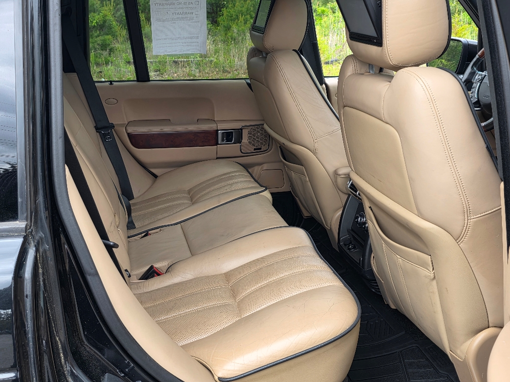 2010 Land Rover Range Rover HSE photo