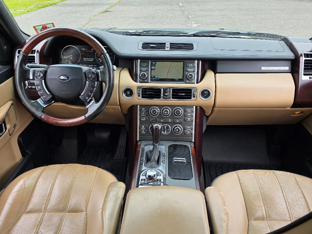 2010 Land Rover Range Rover HSE photo