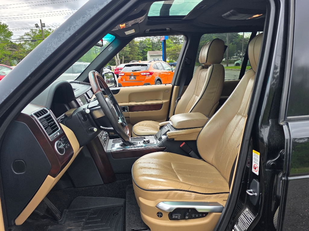 2010 Land Rover Range Rover HSE photo