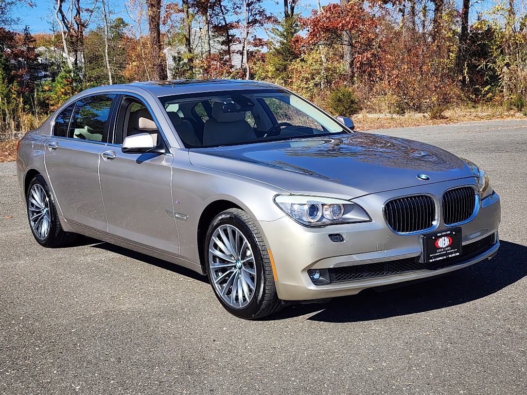 2011 BMW 7 Series 750Li 2