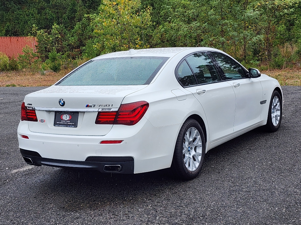 2014 BMW 7 Series 750i xDrive 5