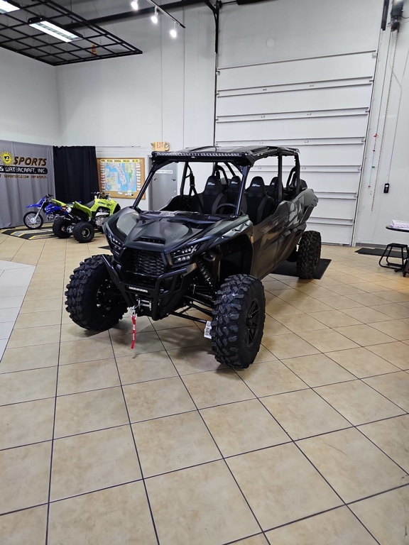 2026 Kawasaki Teryx® KRX4® 1000 Blackout Edition