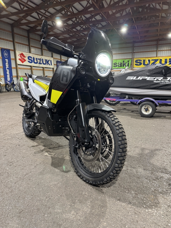 2022 Husqvarna Motorcycles Norden 901