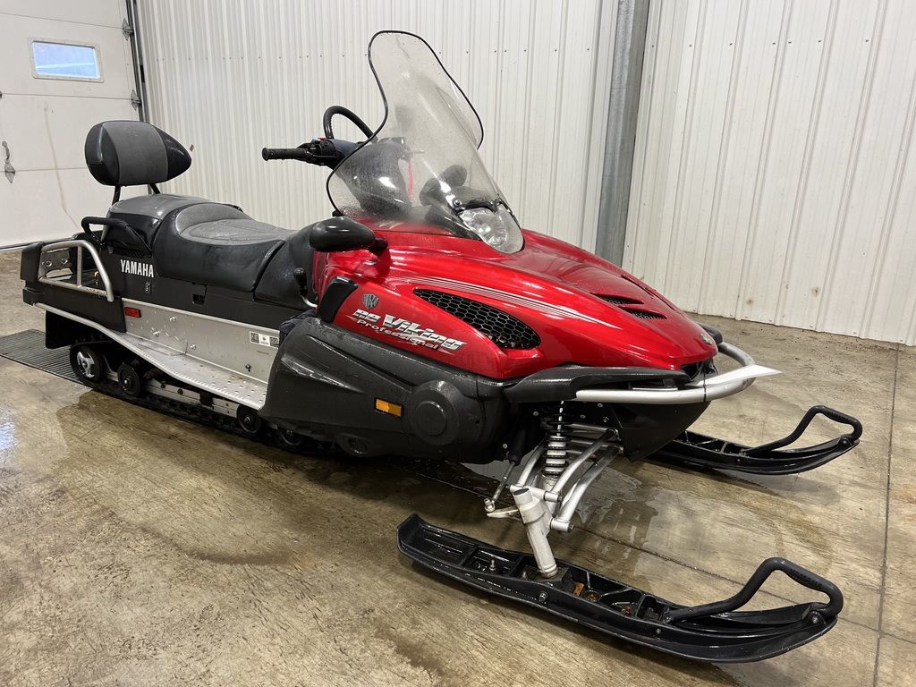 2009 Yamaha RS Viking Professional 2up Wide Track Snowmobile w/Reverse