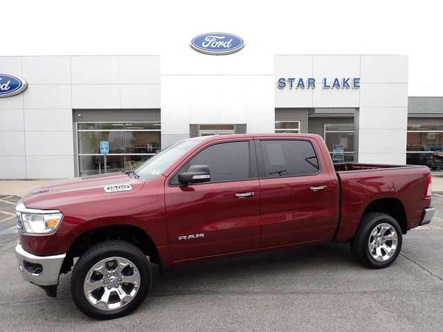 2019 RAM 1500 Big Horn Crew Cab 4WD