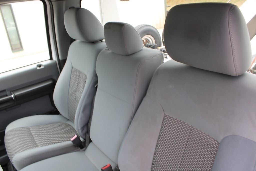 2013 Ford F-450 Super Duty Chassis Cab - Photo 19
