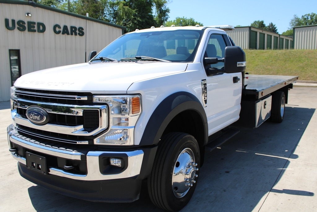 2021 Ford F-550 XL Regular Cab 205-In DRW's photo