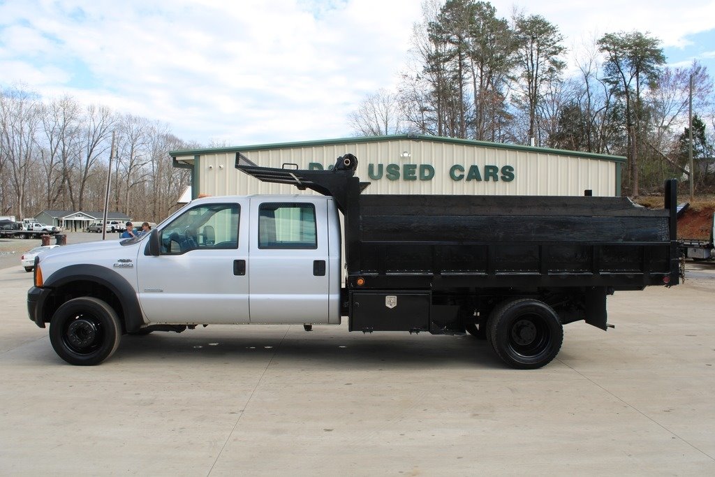 2006 Ford F-450 - Photo 8