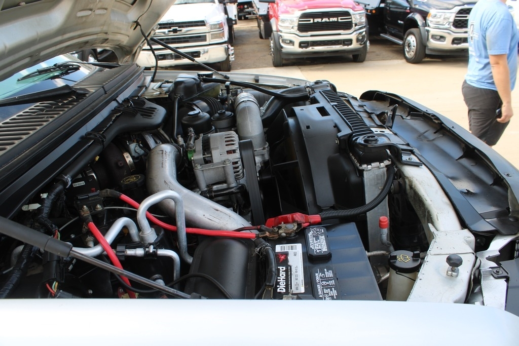 2006 Ford F-450 - Photo 28