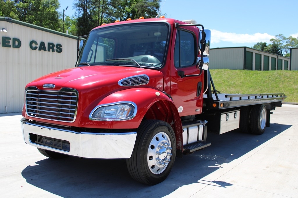 2012 Freightliner M2