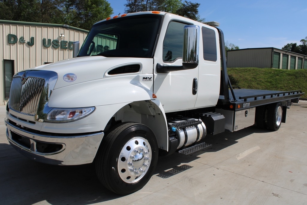 2021 International MV607