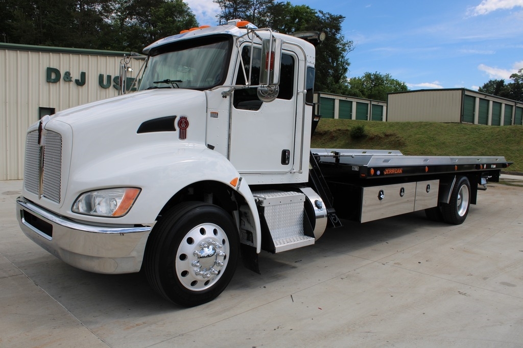 2020 Kenworth T270