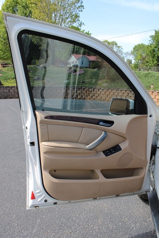 2005 BMW X5 3.0i photo