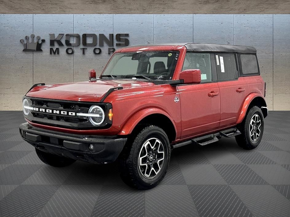 2024 Ford Bronco Outer Banks Sport Utility