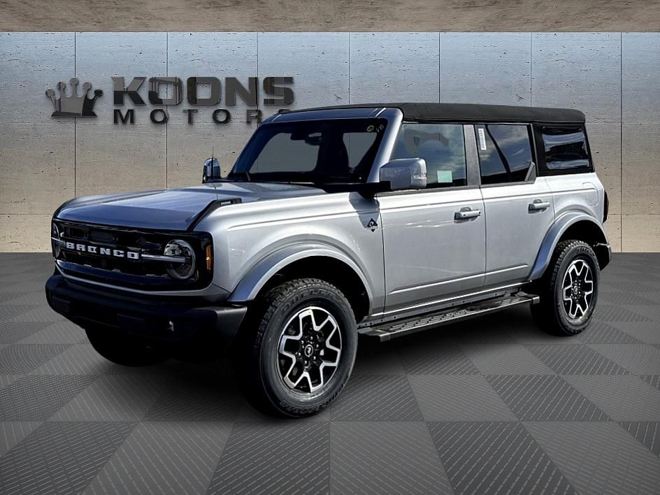 2024 Ford Bronco Outer Banks Sport Utility
