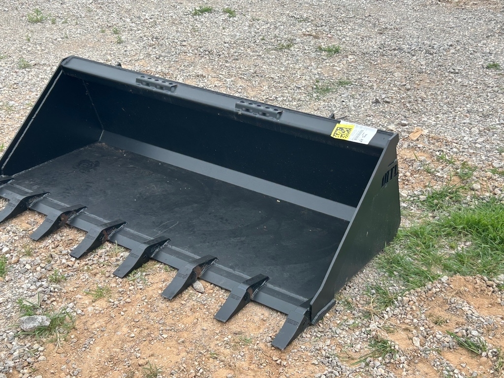 2025 MTL 68" Bucket Tooth Bucket Skid Steer Loader Attachment