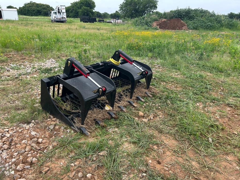 2025 Mid State 80" Rock Grapple Skid Steer Loader Attachment Bucket
