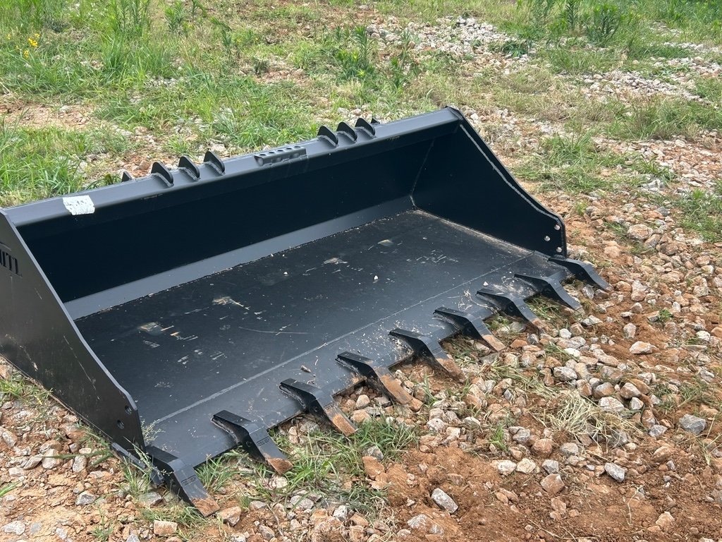 2025 MTL 80" Tooth Bucket Skid Steer Loader Attachment Bucket