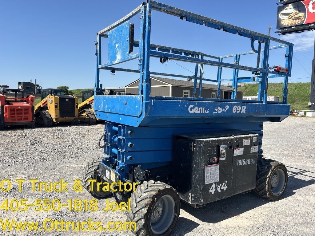 2015 Genie GS3369 RT All Terrain Scissor Lift Rough Terrain 4x4