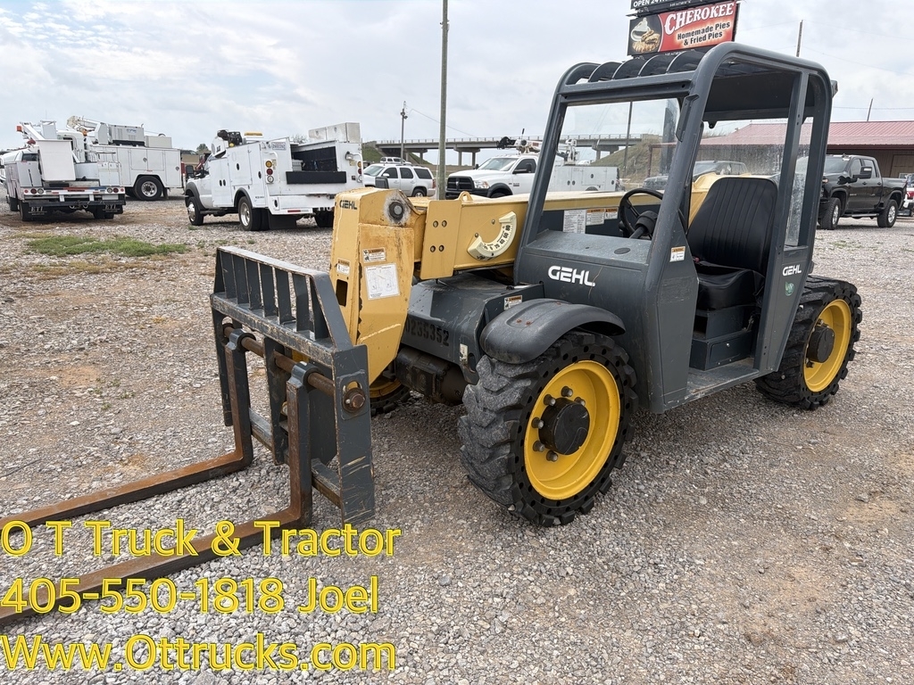 2018 Gehl RS5-19 Telehandler Reach Lift 5K 10kLb Machine Open Cab