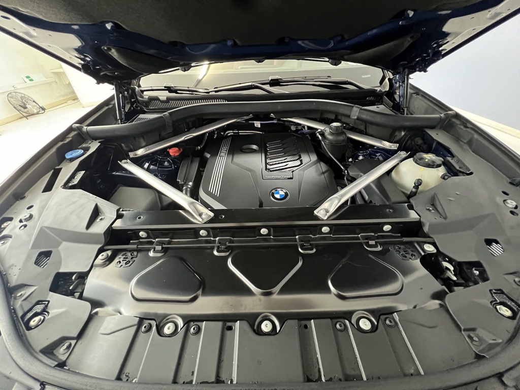 2021 BMW X5 sDrive40i photo