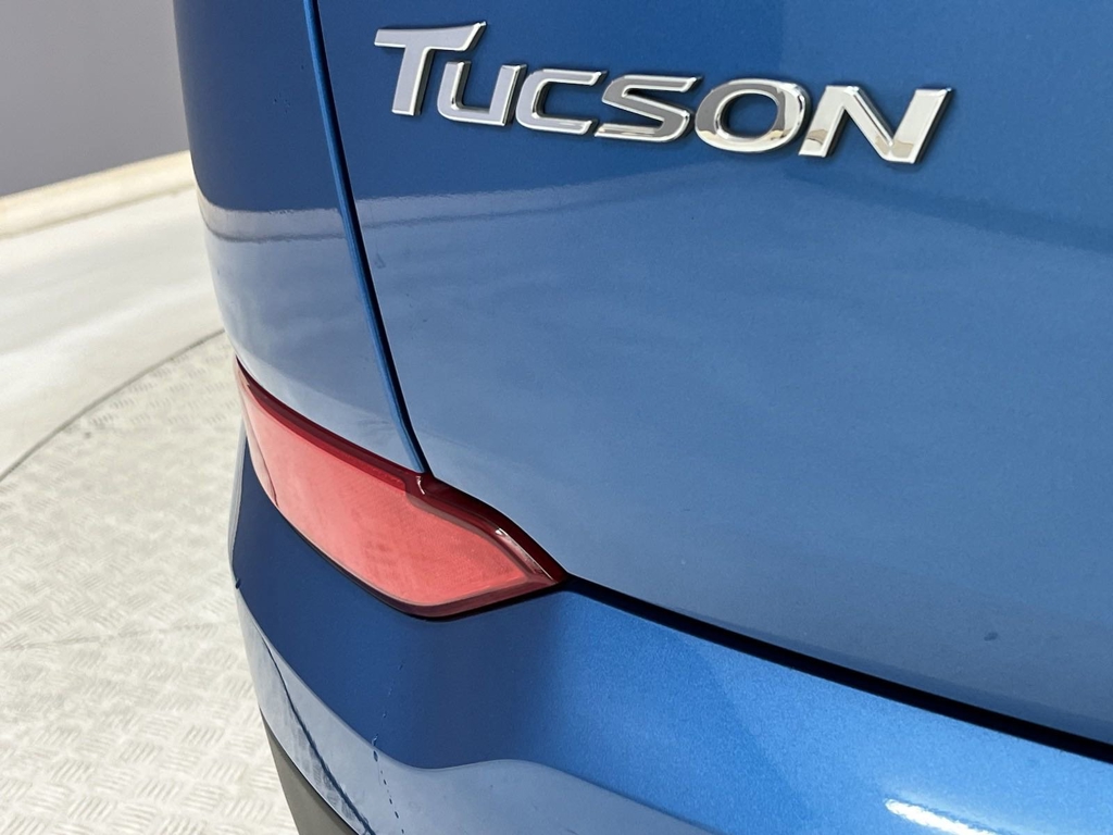 2017 Hyundai Tucson SE photo