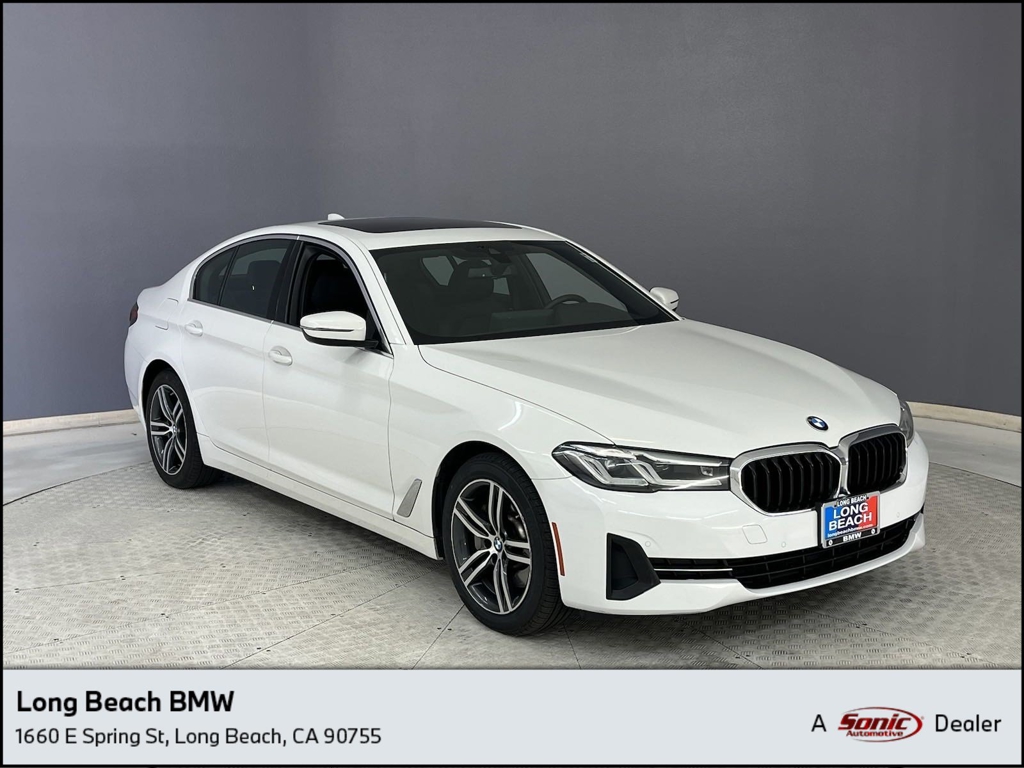 The 2021 BMW 5-Series 530e photos