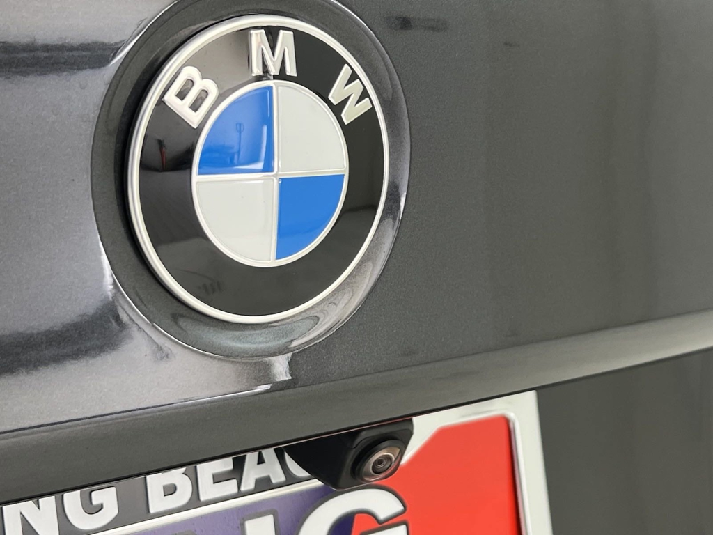2022 BMW 5-Series 530i photo